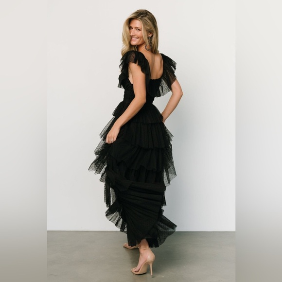 Mable Dresses & Skirts - Amable by Mable  Black Ruffled Maxi Dress Size Small